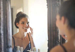 How Long Does Cheek Filler Take to Settle? Plus Tips to Reduce Swelling